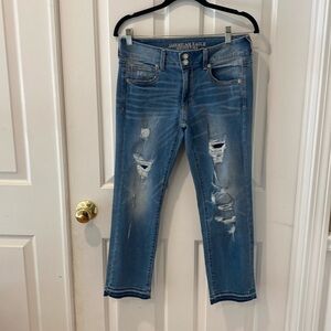 American Eagle super stretch size 8 distressed Jeans.
